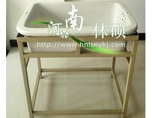 安全飲水水池架